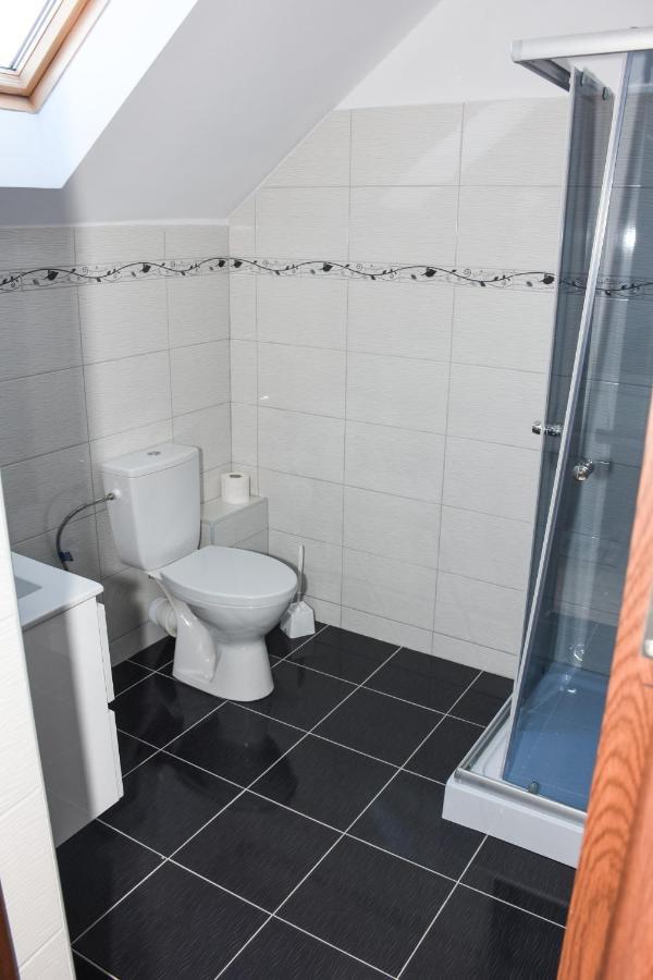 Tomis House Hotel Árgyasudvarhely Kültér fotó